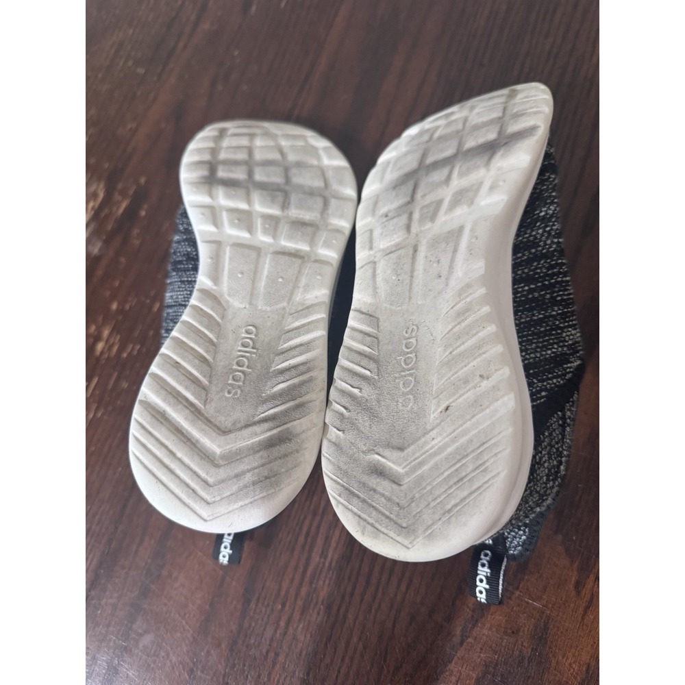 Adidas Cloudfoam Memory Foam Knit Sneakers Women's Size 7 Black White Athleisure - Picture 6 of 7